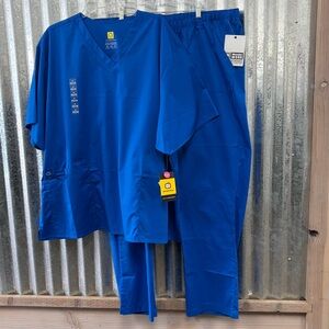 Women’s Scrub Set-Royal-4XL top/3XL Regular Length Pant
